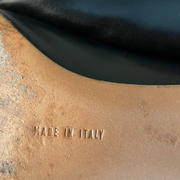 Salvatore Ferragamo Narrow Black Leather Low Heels 7 AA Black - Picture 10 of 10